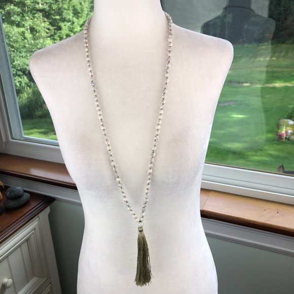 Mala Howlite I Am Patient Necklace Yogi Boho Wellness - Picture 1 of 9